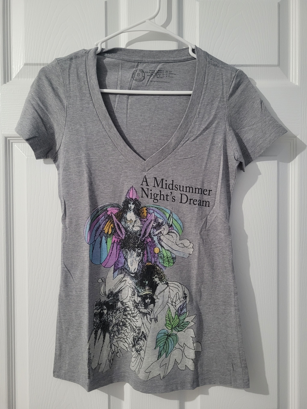 Out of Print: Midsummer Night's Dream gray v-neck t-shirt Women's size small